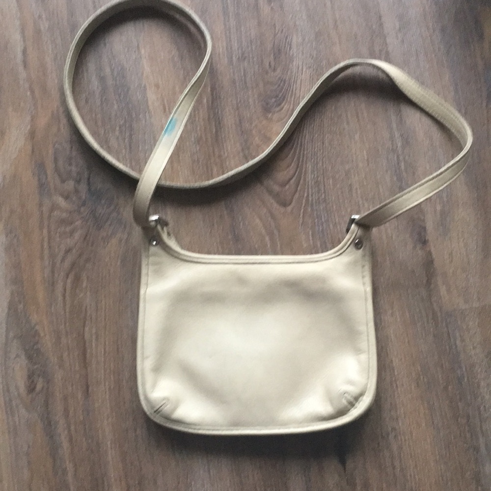 Coach Hippie small xbody purse #9142 Creme